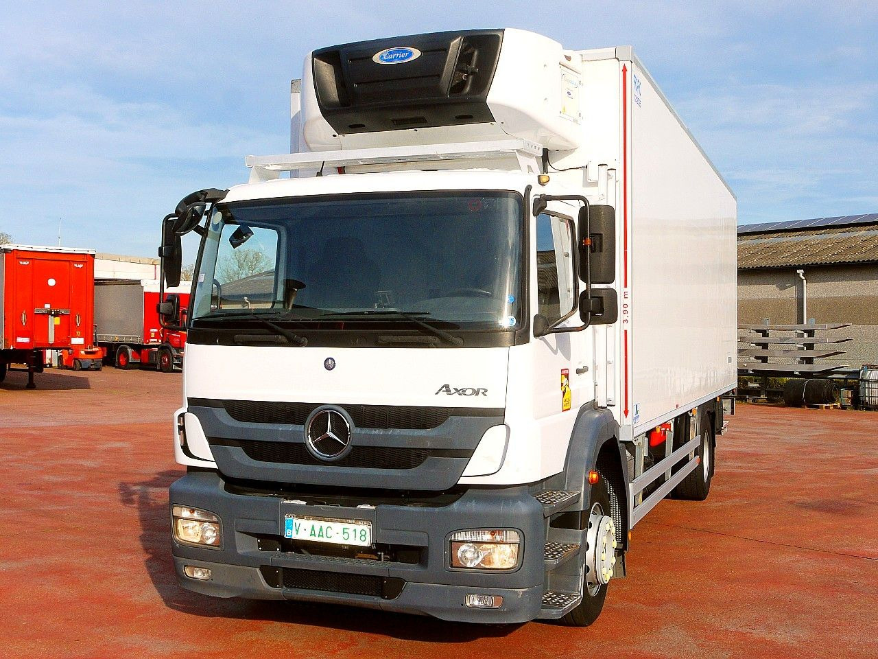 Mercedes-Benz 1829 AXOR KUHOKOFFER CARRIER SUPRA 1150MT A/C - Chladirenské nákladné vozidlo: obrázok 5 Mercedes-Benz 1829 AXOR KUHOKOFFER CARRIER SUPRA 1150MT A/C - Chladirenské nákladné vozidlo: obrázok 5