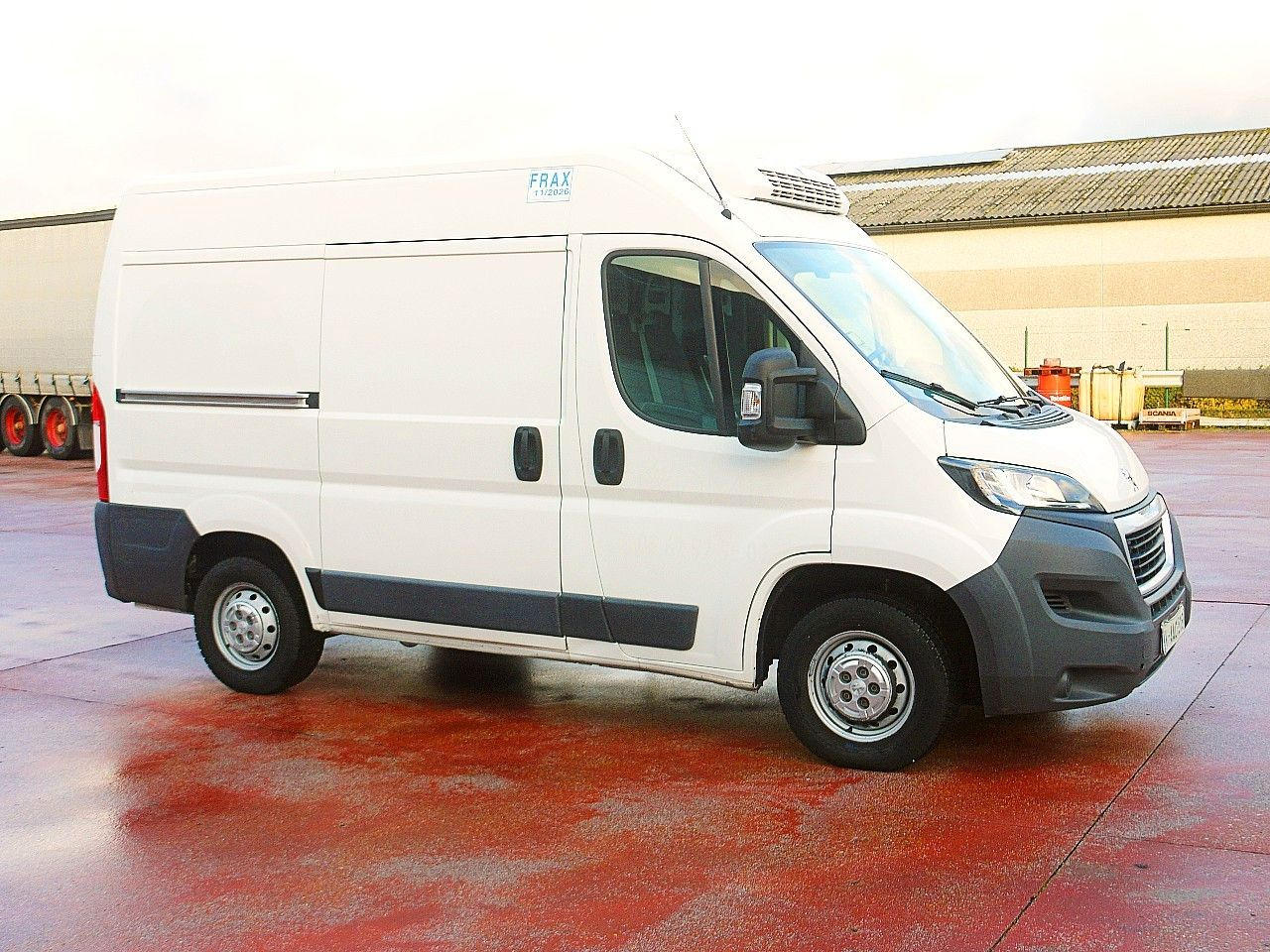 Peugeot BOXER KUHLKASTENWAGEN THERMOKING V200 -20c - Chladiarenská dodávka: obrázok 3 Peugeot BOXER KUHLKASTENWAGEN THERMOKING V200 -20c - Chladiarenská dodávka: obrázok 3