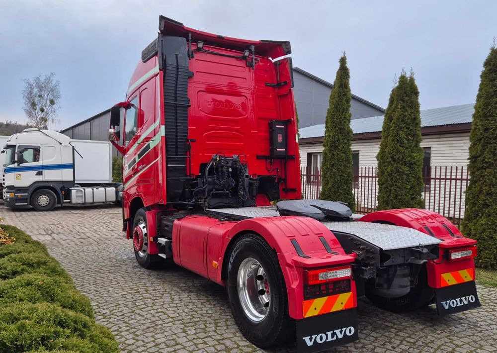 Volvo FH GLOBETROTTER - Ťahač: obrázok 4 Volvo FH GLOBETROTTER - Ťahač: obrázok 4
