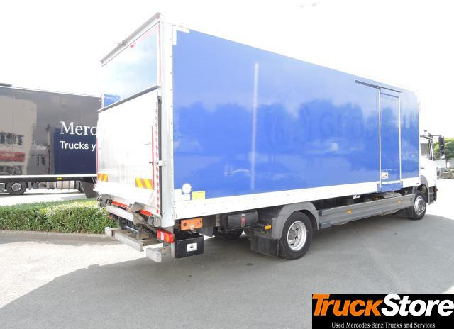 Mercedes-Benz Atego 1218 L - Skříňový nákladní auto: obrázok 4 Mercedes-Benz Atego 1218 L - Skříňový nákladní auto: obrázok 4