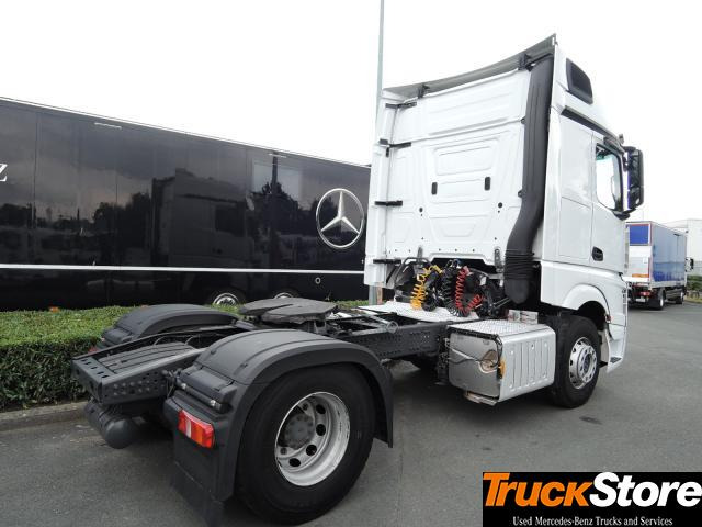 Mercedes-Benz Actros 1843 LS - Ťahač: obrázok 4 Mercedes-Benz Actros 1843 LS - Ťahač: obrázok 4