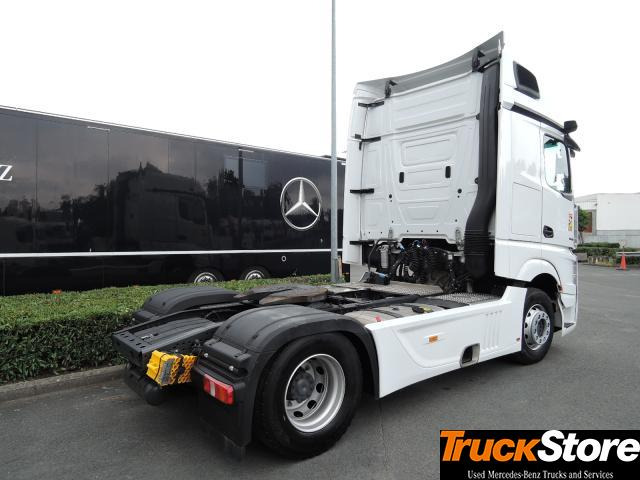 Mercedes-Benz Actros 1845 LS - Ťahač: obrázok 4 Mercedes-Benz Actros 1845 LS - Ťahač: obrázok 4