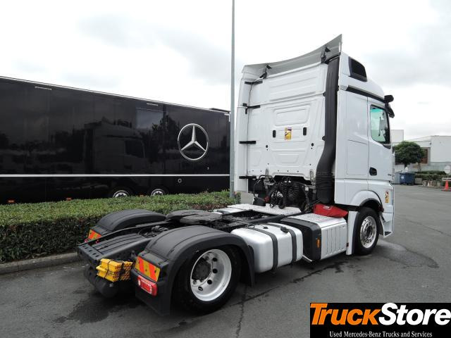 Mercedes-Benz Actros 1845 LS nRL - Ťahač: obrázok 4 Mercedes-Benz Actros 1845 LS nRL - Ťahač: obrázok 4