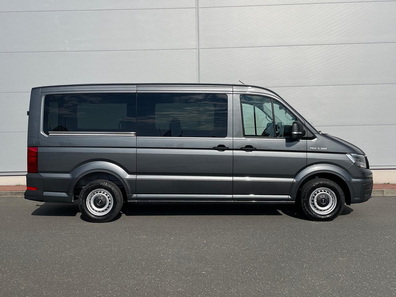 MAN TGE 3.180 Kombi L3H2 LED ACC NAVI SITZHZ - Minibus, Mikrobus: obrázok 5 MAN TGE 3.180 Kombi L3H2 LED ACC NAVI SITZHZ - Minibus, Mikrobus: obrázok 5