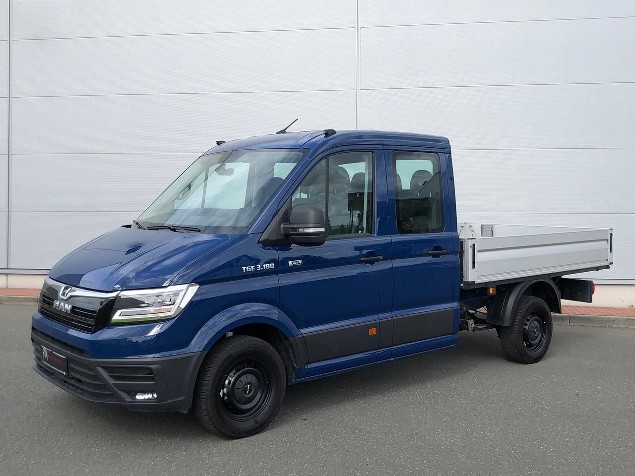 MAN TGE 3.180 Pritsche DOKA MR 4x4 LED TEMPOMAT - Dodávka valník, Dodávkа s dvojitou kabínou: obrázok 1 MAN TGE 3.180 Pritsche DOKA MR 4x4 LED TEMPOMAT - Dodávka valník, Dodávkа s dvojitou kabínou: obrázok 1