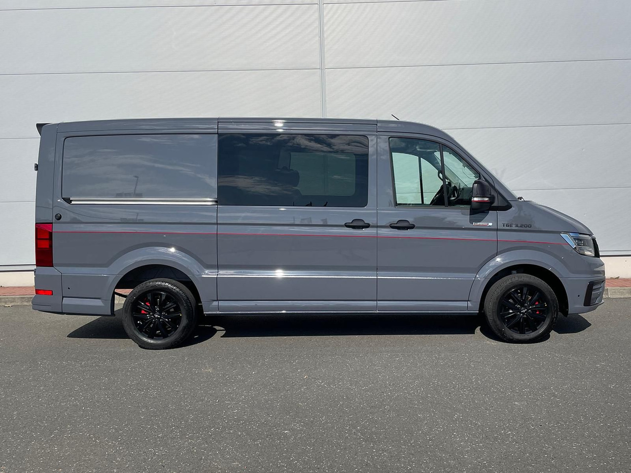 MAN TGE 3.200 L3H2 MIXTO 4x4 Individual S ACC STANDH - Furgon, Dodávkа s dvojitou kabínou: obrázok 5 MAN TGE 3.200 L3H2 MIXTO 4x4 Individual S ACC STANDH - Furgon, Dodávkа s dvojitou kabínou: obrázok 5