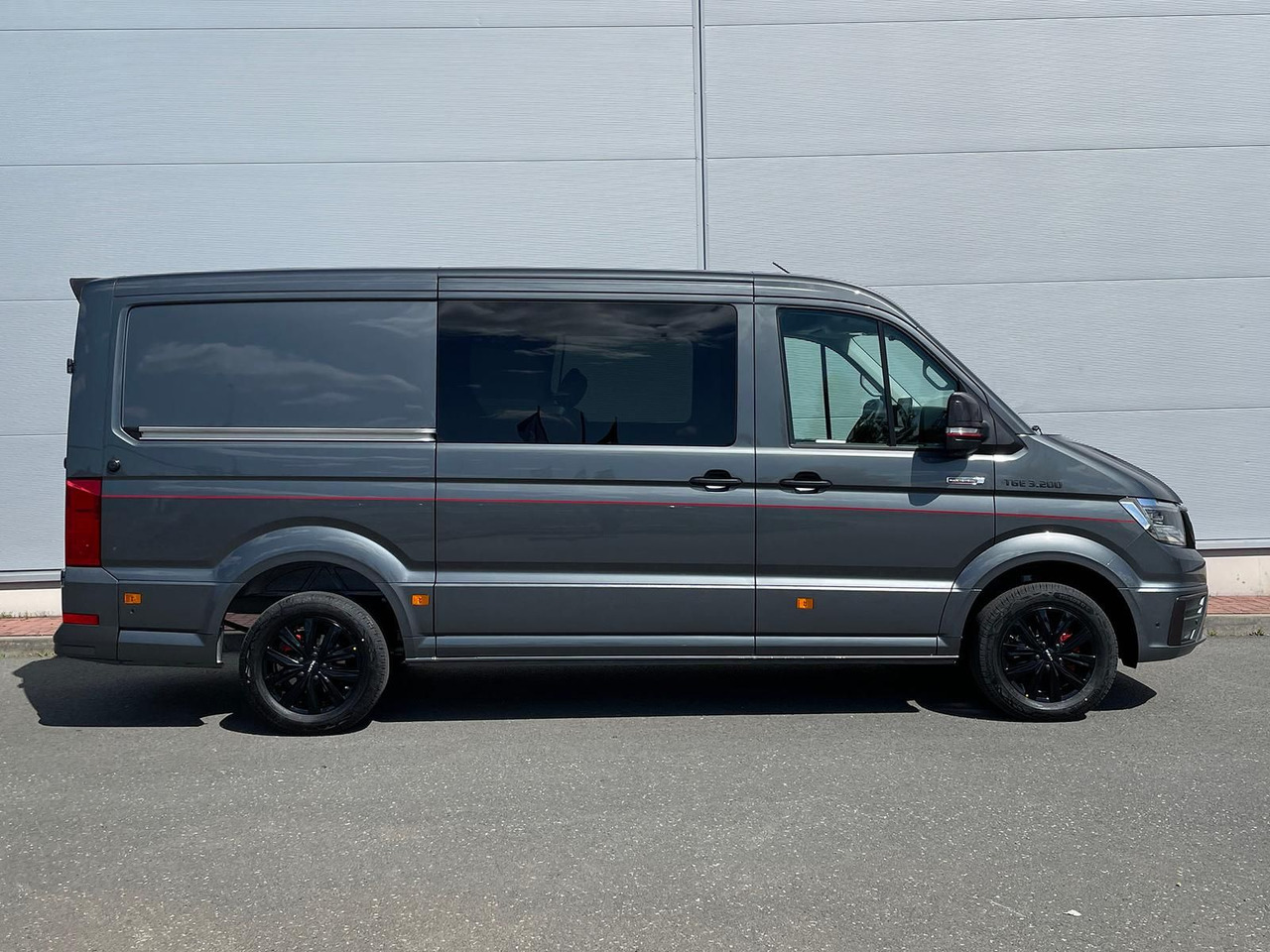 MAN TGE 3.200 L3H2 MIXTO 4x4 Individual S ACC STHZ - Furgon, Dodávkа s dvojitou kabínou: obrázok 5 MAN TGE 3.200 L3H2 MIXTO 4x4 Individual S ACC STHZ - Furgon, Dodávkа s dvojitou kabínou: obrázok 5