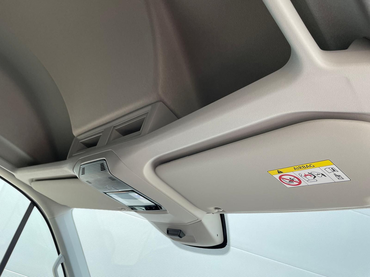 Furgon, Dodávkа s dvojitou kabínou MAN TGE 3.200 L3H3 MIXTO 4x4 Individual S ACC STANDH: obrázok 36 Furgon, Dodávkа s dvojitou kabínou MAN TGE 3.200 L3H3 MIXTO 4x4 Individual S ACC STANDH: obrázok 36