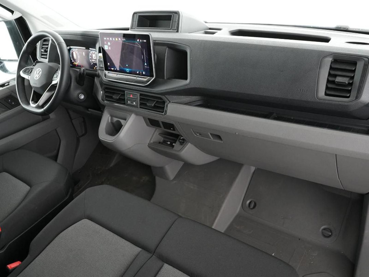 Volkswagen Crafter Kasten 35 L3H3 NAVI KLIMA DAB PDC - Furgon: obrázok 3 Volkswagen Crafter Kasten 35 L3H3 NAVI KLIMA DAB PDC - Furgon: obrázok 3