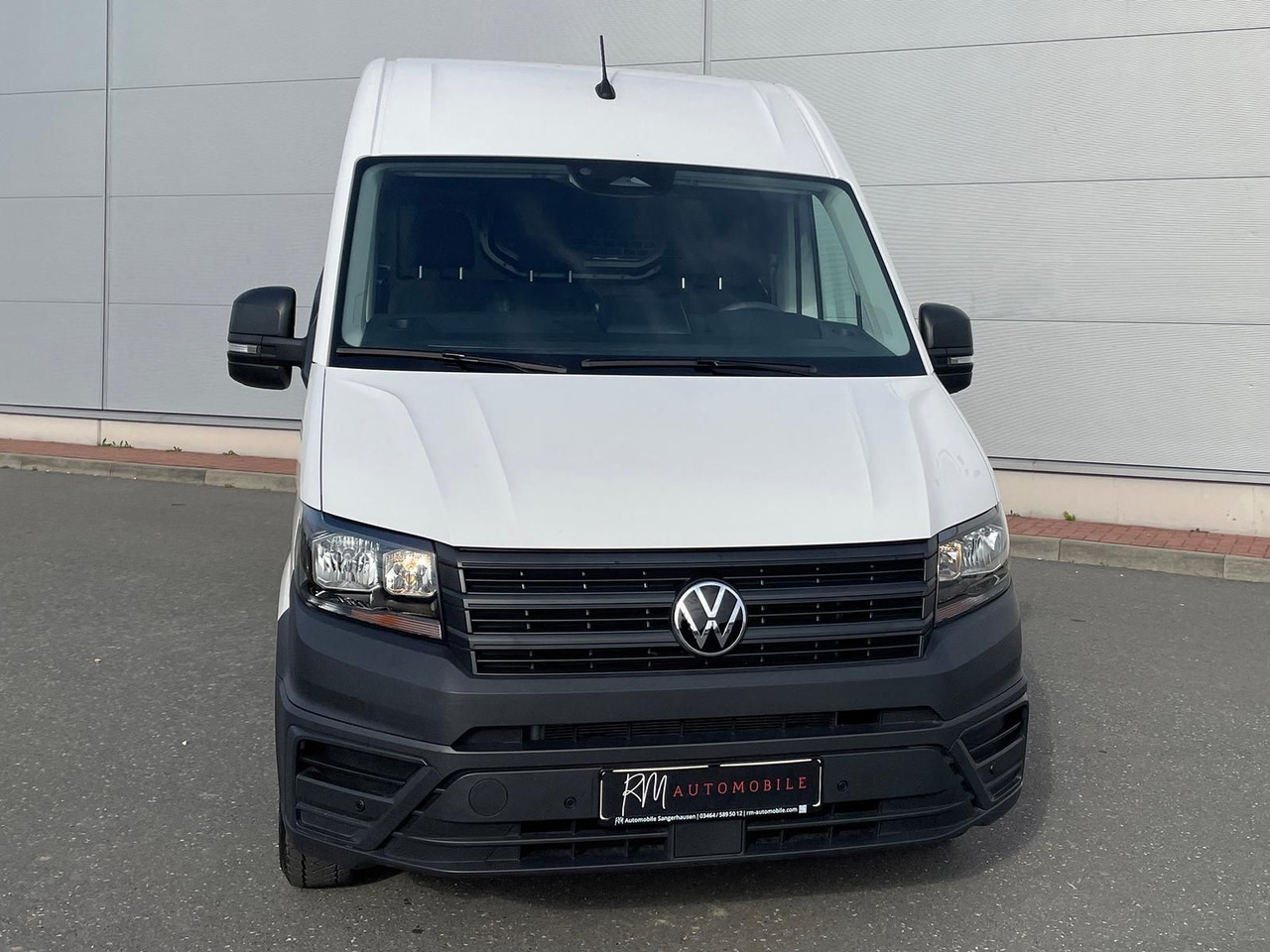 Volkswagen Crafter Kasten 35 L4H3 KAMERA KLIMA DAB - Furgon: obrázok 3 Volkswagen Crafter Kasten 35 L4H3 KAMERA KLIMA DAB - Furgon: obrázok 3