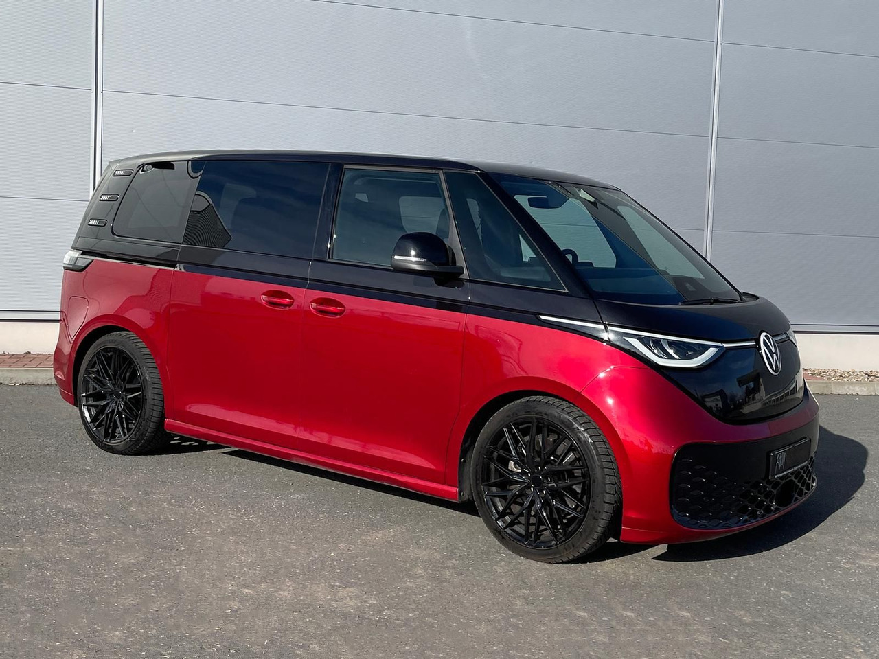 Volkswagen ID.Buzz KW Fahrwerk LM Felgen KLIMA PDC ACC DAB - Mikrobus, Elektrická dodávka: obrázok 1 Volkswagen ID.Buzz KW Fahrwerk LM Felgen KLIMA PDC ACC DAB - Mikrobus, Elektrická dodávka: obrázok 1