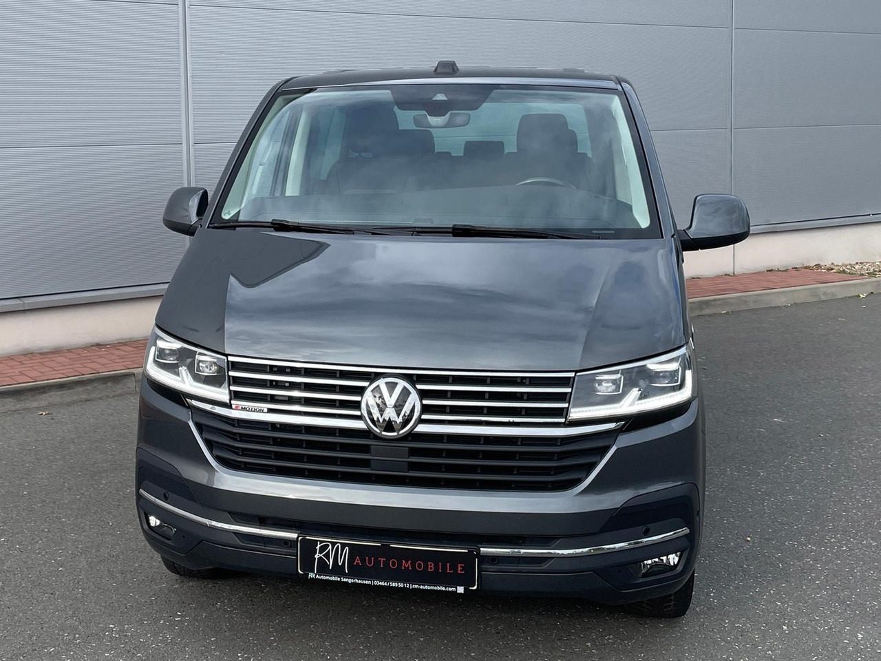 Volkswagen T6.1 Multivan Comfortline 4M ACC KAMERA SITZHZ - Minibus, Mikrobus: obrázok 4 Volkswagen T6.1 Multivan Comfortline 4M ACC KAMERA SITZHZ - Minibus, Mikrobus: obrázok 4