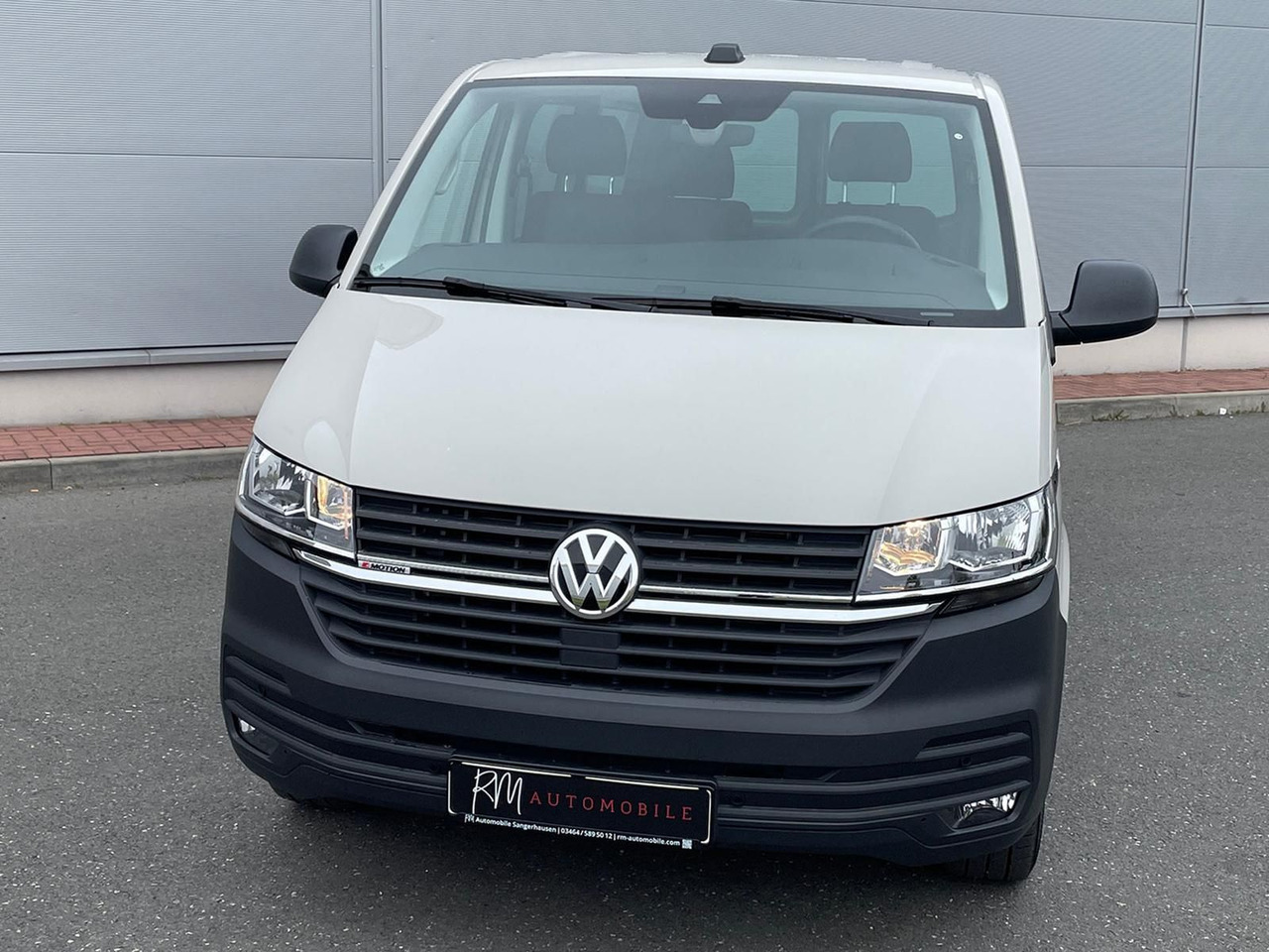 Volkswagen T6.1 Transporter 2.0 TDI lang 4MOTION SITZHZ NAV - Automobil: obrázok 4 Volkswagen T6.1 Transporter 2.0 TDI lang 4MOTION SITZHZ NAV - Automobil: obrázok 4