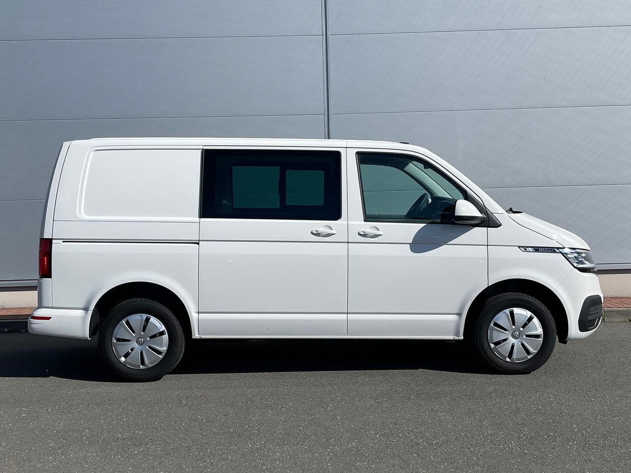 Volkswagen T6.1 Transporter Kasten 4M ACC PDC KAMERA STANDH - Furgon: obrázok 5 Volkswagen T6.1 Transporter Kasten 4M ACC PDC KAMERA STANDH - Furgon: obrázok 5