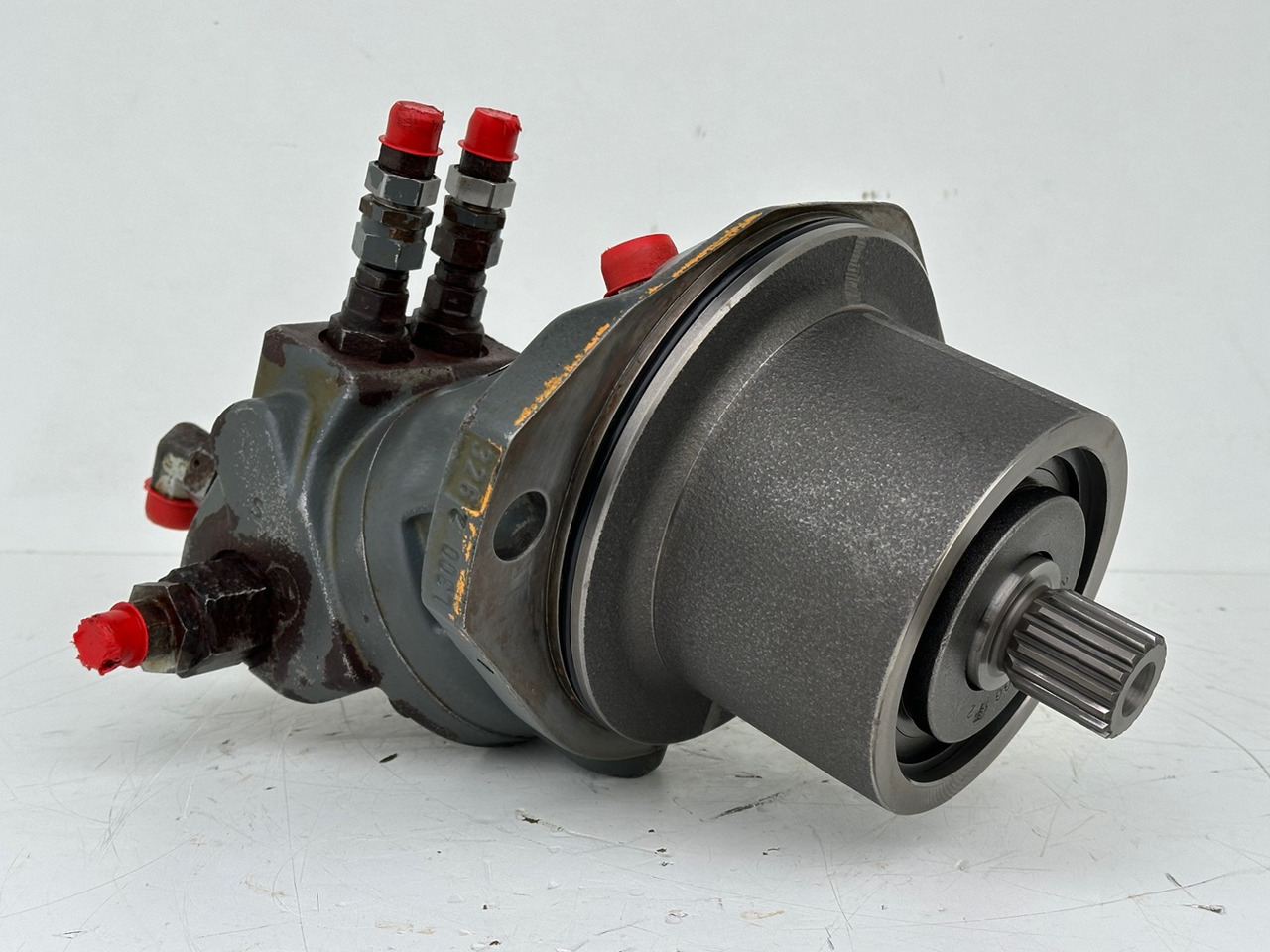 LIEBHERR Konstantmotor mit ID-Nr.10036220-ID-Nr.10225632-ID-Nr.512240214 – Hydromatik Rexroth Axialkolbenmotor Nr.2065772 Typ:A2FE90/61W-VZL192J-S. R954TR-663,HS835HD,HS853HD,LB24,LRB255. #21493811.DK# - Hydraulický motor pre Rýpadlo: obrázok 2 LIEBHERR Konstantmotor mit ID-Nr.10036220-ID-Nr.10225632-ID-Nr.512240214 – Hydromatik Rexroth Axialkolbenmotor Nr.2065772 Typ:A2FE90/61W-VZL192J-S. R954TR-663,HS835HD,HS853HD,LB24,LRB255. #21493811.DK# - Hydraulický motor pre Rýpadlo: obrázok 2