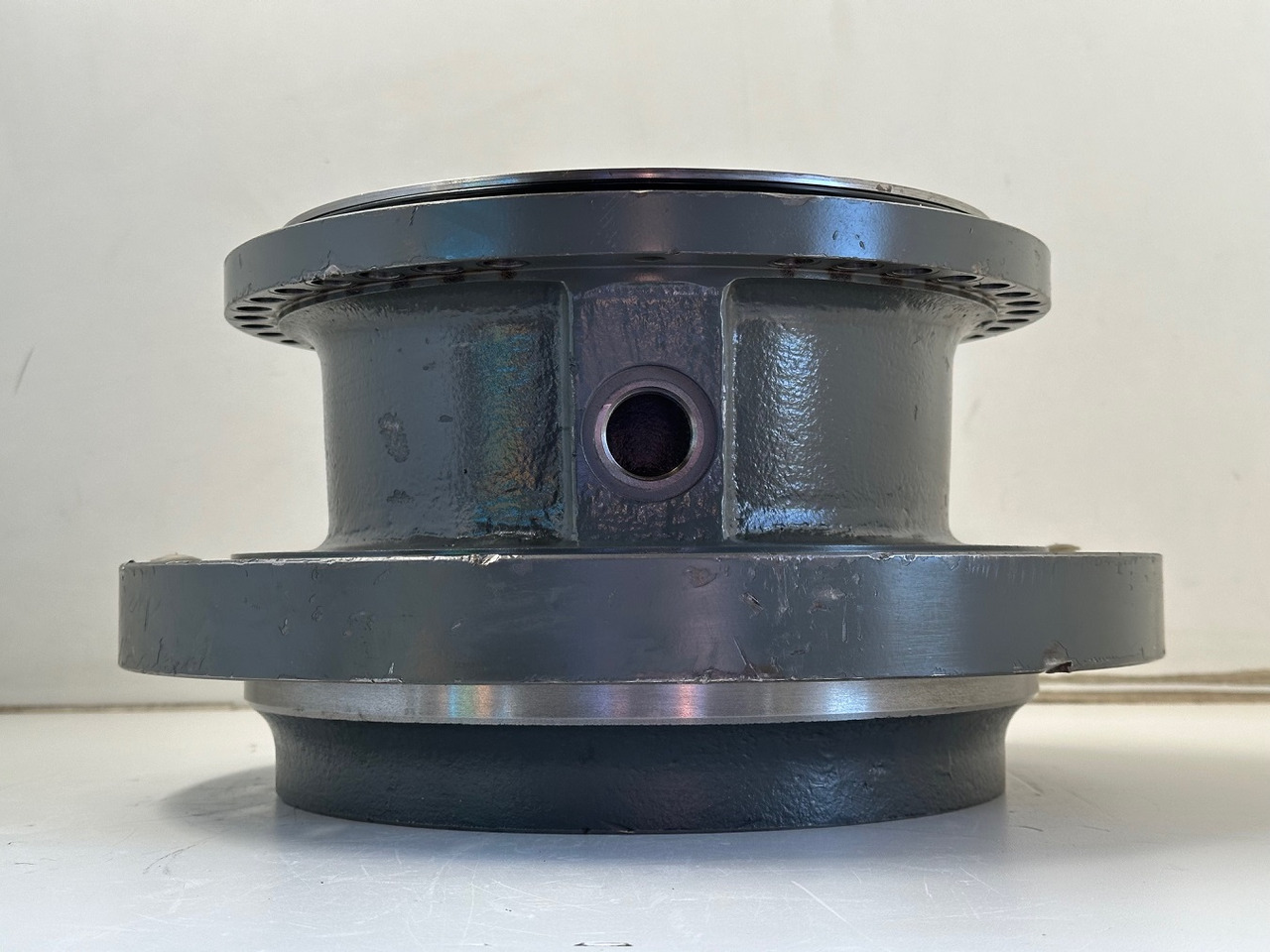 Liebherr Abtriebswellengehäuse ID-Nr.90208566 inkl. beiden Kegelrollenlager ID-Nr.10030908 - ID-Nr.761001903. LH40, LH50, R926, R928, R930. #90208566.1903# - Prevodovka a diely pre Stavebné stroje: obrázok 3 Liebherr Abtriebswellengehäuse ID-Nr.90208566 inkl. beiden Kegelrollenlager ID-Nr.10030908 - ID-Nr.761001903. LH40, LH50, R926, R928, R930. #90208566.1903# - Prevodovka a diely pre Stavebné stroje: obrázok 3