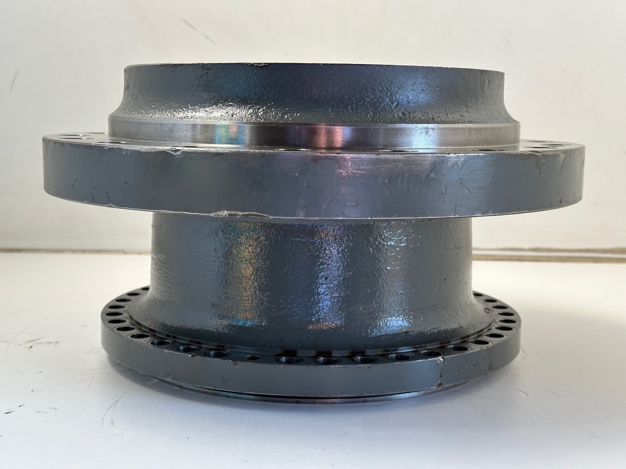 Liebherr Abtriebswellengehäuse ID-Nr.90208566 inkl. beiden Kegelrollenlager ID-Nr.10030908 - ID-Nr.761001903. LH40, LH50, R926, R928, R930. #90208566.1903# - Prevodovka a diely pre Stavebné stroje: obrázok 5 Liebherr Abtriebswellengehäuse ID-Nr.90208566 inkl. beiden Kegelrollenlager ID-Nr.10030908 - ID-Nr.761001903. LH40, LH50, R926, R928, R930. #90208566.1903# - Prevodovka a diely pre Stavebné stroje: obrázok 5