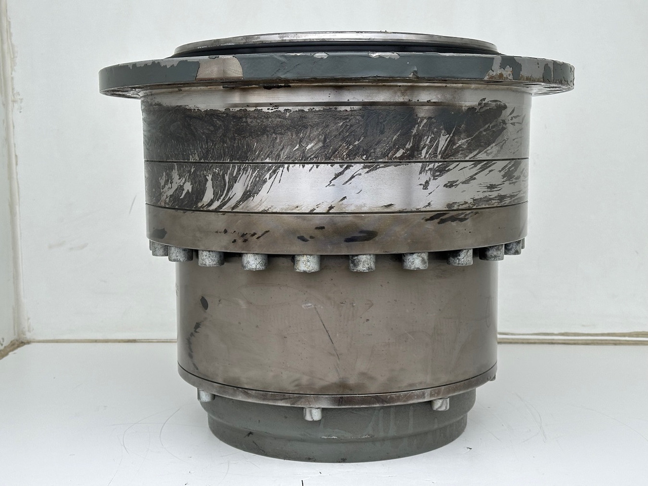 Liebherr Austausch Planeteneinschubgetriebe ID-Nr.90026324A. 195HC-LH6/12, LH250EC-B, LH270EC-B, LH285EB-B, LH340EC-B, LH380EC-B.  #90026324A.159-0712# - Prevodovka a diely pre Iné stroje: obrázok 2 Liebherr Austausch Planeteneinschubgetriebe ID-Nr.90026324A. 195HC-LH6/12, LH250EC-B, LH270EC-B, LH285EB-B, LH340EC-B, LH380EC-B.  #90026324A.159-0712# - Prevodovka a diely pre Iné stroje: obrázok 2