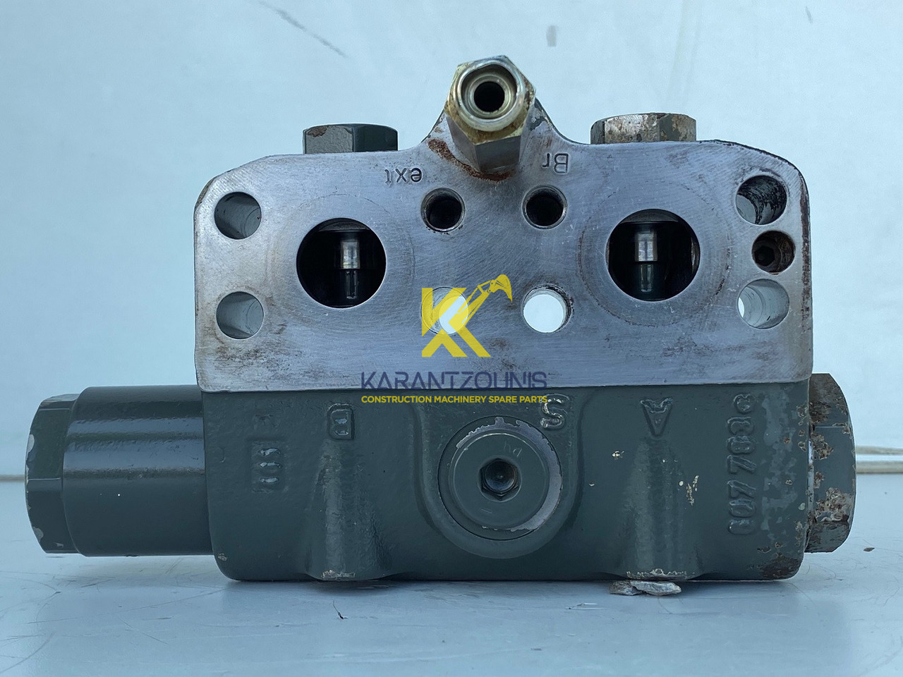 Liebherr Bremsventil ID-Nr.10471957. LOS914, LOS924, R902, R904, R912, R914, R922, R924, R924 COMP, R924 COMPA. #STM20.05## - Koncový prevod pre Pásové rýpadlo: obrázok 4 Liebherr Bremsventil ID-Nr.10471957. LOS914, LOS924, R902, R904, R912, R914, R922, R924, R924 COMP, R924 COMPA. #STM20.05## - Koncový prevod pre Pásové rýpadlo: obrázok 4