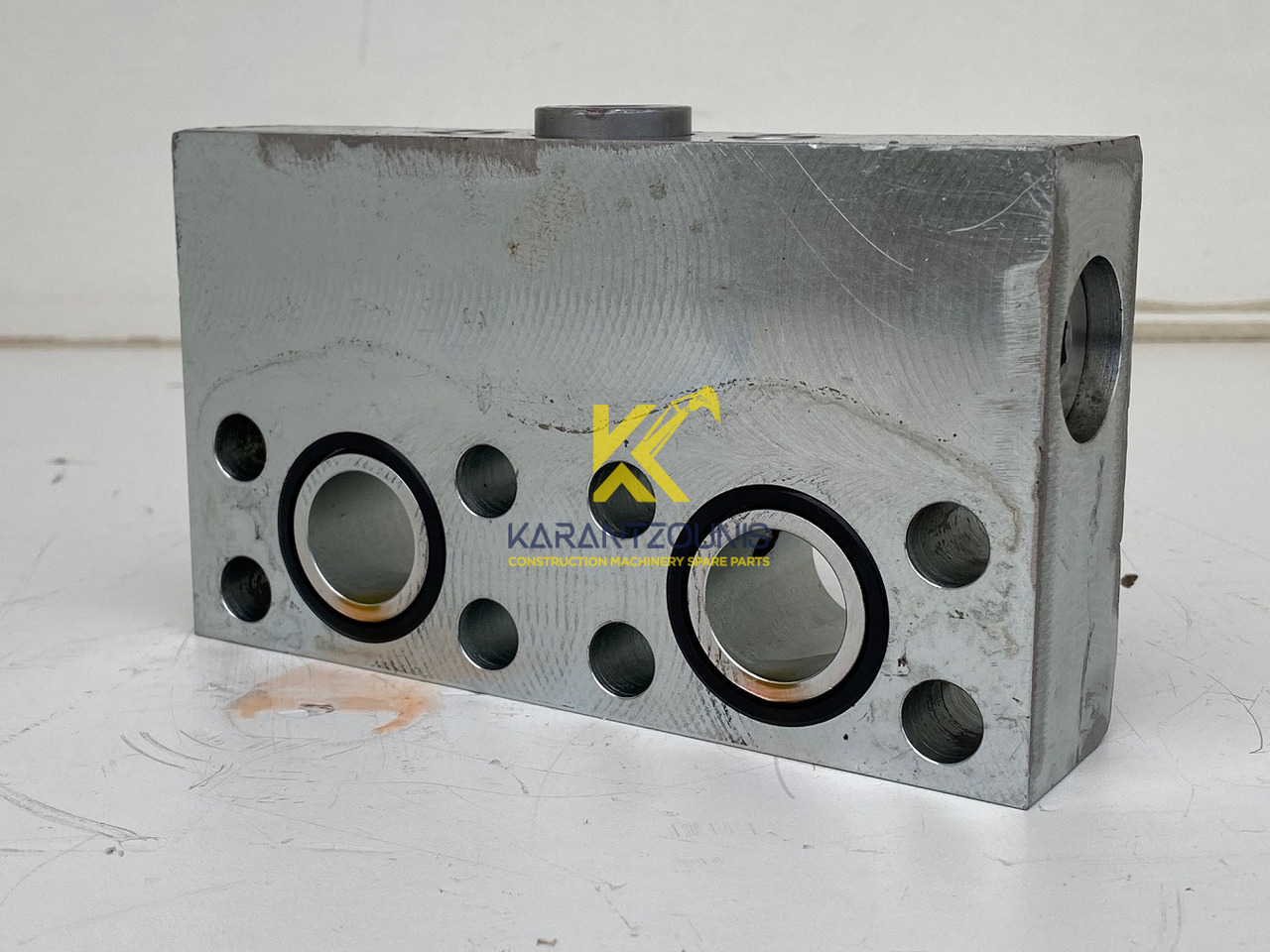 Liebherr Dämpfungsventil ID-Nr.10121777. P924 COMP, P926, R926, R916, R922, R924 COMP, R924, R926 COMP, R926, R930, R936, R946, R950 T, R960 T. #DÄ27652# - Motor otoče pre Rýpadlo: obrázok 3 Liebherr Dämpfungsventil ID-Nr.10121777. P924 COMP, P926, R926, R916, R922, R924 COMP, R924, R926 COMP, R926, R930, R936, R946, R950 T, R960 T. #DÄ27652# - Motor otoče pre Rýpadlo: obrázok 3