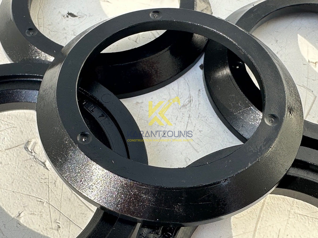 Liebherr Distanzscheibe ID-Nr.90205841. FAT350P126 - FAT350P138. R920 - R922 - R924 - R925 - R926 - R930 T. #90205841.11.11# - Prevodovka pre Stavebné stroje: obrázok 3 Liebherr Distanzscheibe ID-Nr.90205841. FAT350P126 - FAT350P138. R920 - R922 - R924 - R925 - R926 - R930 T. #90205841.11.11# - Prevodovka pre Stavebné stroje: obrázok 3