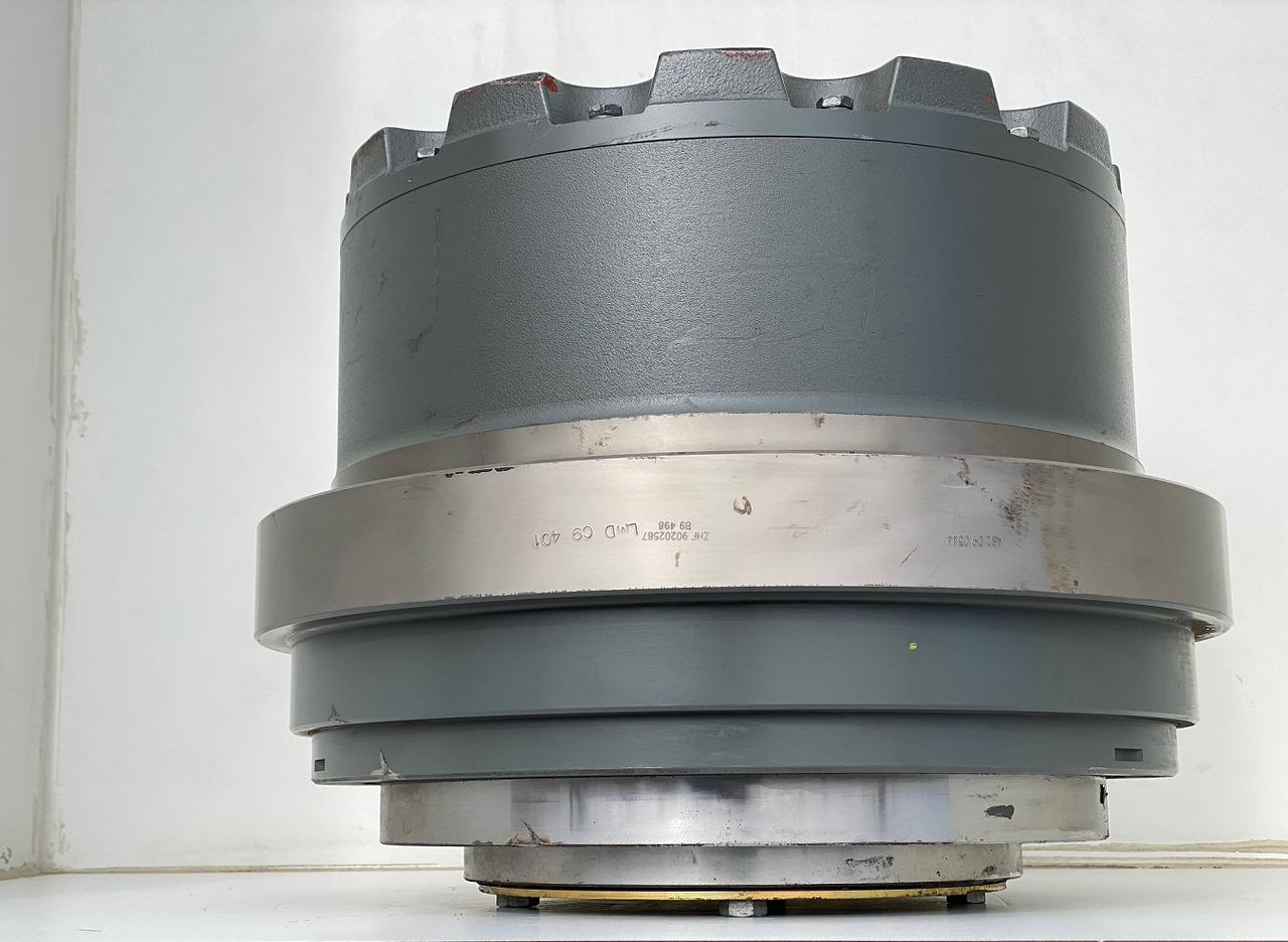 Liebherr Fahrantrieb FAT450P123, ID-Nr.90202516 - ID-Nr.90202517. LOS954, R940, R946, R950, R954, R956. #159-04# - Koncový prevod pre Pásové rýpadlo: obrázok 4 Liebherr Fahrantrieb FAT450P123, ID-Nr.90202516 - ID-Nr.90202517. LOS954, R940, R946, R950, R954, R956. #159-04# - Koncový prevod pre Pásové rýpadlo: obrázok 4