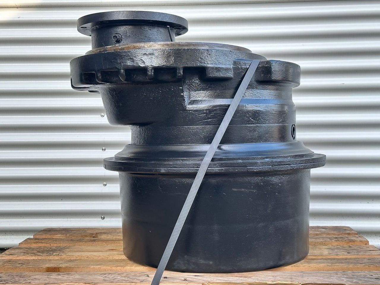 Liebherr Fahrantrieb FAT500E502. ID-Nr.933127201. PR734L-724 - PR734XL-725 - PR734LGP-726. #11193.01# - Koncový prevod pre Buldozér: obrázok 3 Liebherr Fahrantrieb FAT500E502. ID-Nr.933127201. PR734L-724 - PR734XL-725 - PR734LGP-726. #11193.01# - Koncový prevod pre Buldozér: obrázok 3