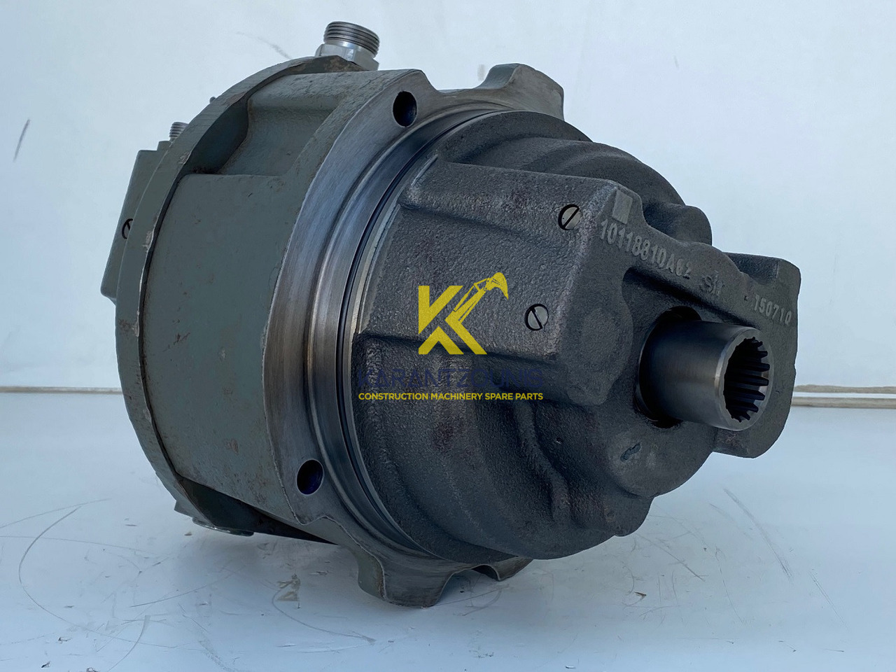 Liebherr Hydraulikeinbaumotor CMVE O 108. ID-Nr.10118562 - ID-Nr.10132610 - ID-Nr.10129048. LOS1916, LOS916, LOS926, R906, R916, R918, R920, R922, R924, R926COMP, R926, R936. #27979# - Hydraulický motor pre Pásové rýpadlo: obrázok 4 Liebherr Hydraulikeinbaumotor CMVE O 108. ID-Nr.10118562 - ID-Nr.10132610 - ID-Nr.10129048. LOS1916, LOS916, LOS926, R906, R916, R918, R920, R922, R924, R926COMP, R926, R936. #27979# - Hydraulický motor pre Pásové rýpadlo: obrázok 4