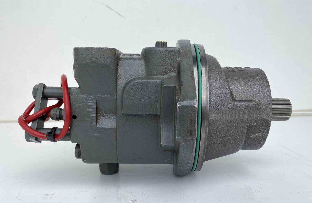 Liebherr Hydraulikeinbaumotor FMF045, ID-Nr.10132702. A924,LH30C,LH30M,LH35M,LH35MT,LH40C,LH40CP,LH40M,LH40MP,LH50CHR,LH50M,LH50MHR,LH50MT. #07110# - Hydraulický motor pre Kolesové rýpadlo: obrázok 1 Liebherr Hydraulikeinbaumotor FMF045, ID-Nr.10132702. A924,LH30C,LH30M,LH35M,LH35MT,LH40C,LH40CP,LH40M,LH40MP,LH50CHR,LH50M,LH50MHR,LH50MT. #07110# - Hydraulický motor pre Kolesové rýpadlo: obrázok 1