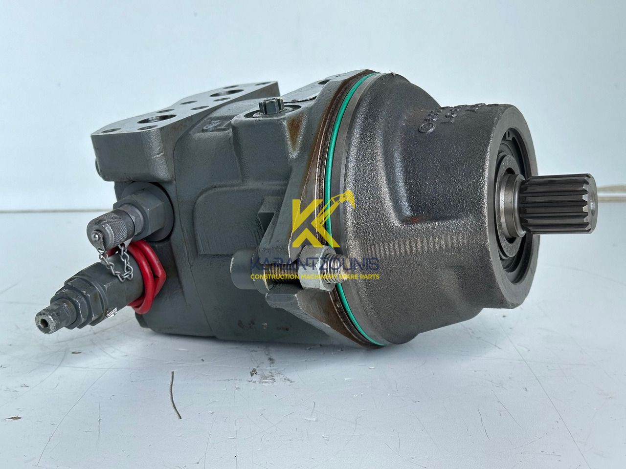 Liebherr Hydraulikeinbaumotor Typ:FMF058, ID-Nr.10122576 - ID-Nr.10145827 - ID-Nr.11371069. LOS1906, P924 COMP , R906, R906 PROTO, R916, R922, R924, R924 COMP, R926 COMP, R926 K LC. #39780# - Hydraulický motor pre Rýpadlo: obrázok 2 Liebherr Hydraulikeinbaumotor Typ:FMF058, ID-Nr.10122576 - ID-Nr.10145827 - ID-Nr.11371069. LOS1906, P924 COMP , R906, R906 PROTO, R916, R922, R924, R924 COMP, R926 COMP, R926 K LC. #39780# - Hydraulický motor pre Rýpadlo: obrázok 2