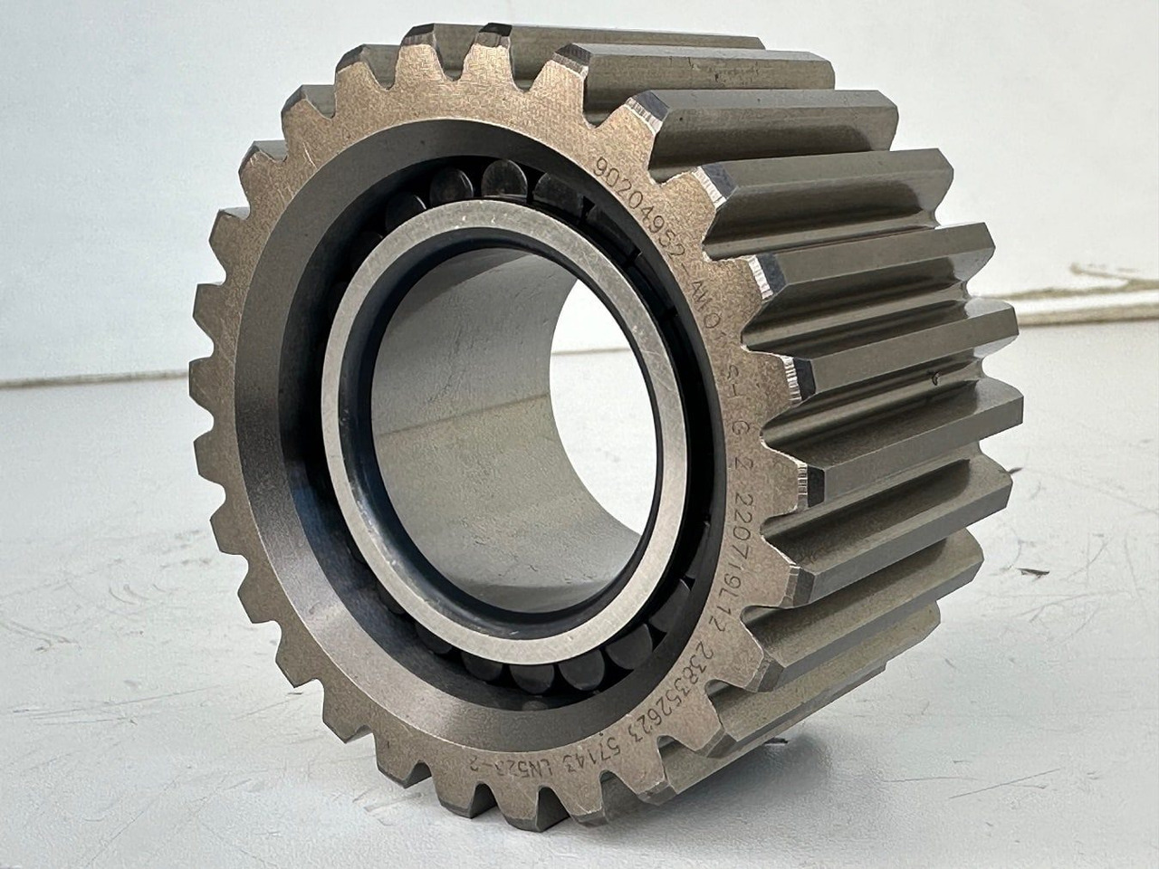 Liebherr Planetenrad ID-Nr.90204951. FAT325P114 - FAT325P115 - FAT325P119. A924,LH30,R914 COMP,R914 RAIL,LOS914,LOS920,R918,R920,R922. #90204951.11.11# - Koncový prevod pre Stavebné stroje: obrázok 3 Liebherr Planetenrad ID-Nr.90204951. FAT325P114 - FAT325P115 - FAT325P119. A924,LH30,R914 COMP,R914 RAIL,LOS914,LOS920,R918,R920,R922. #90204951.11.11# - Koncový prevod pre Stavebné stroje: obrázok 3