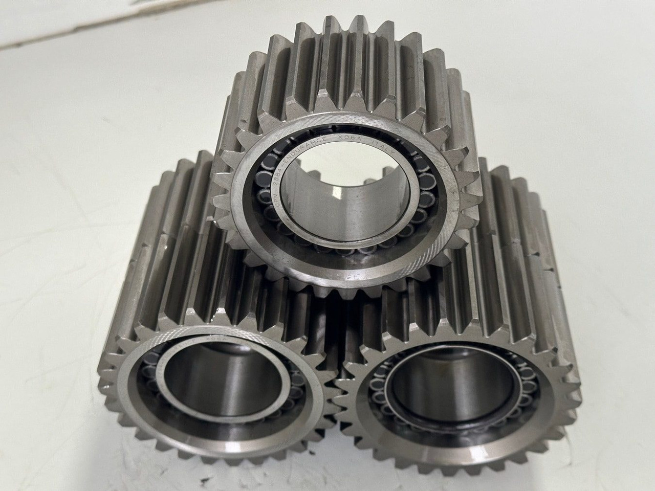 Liebherr Planetenrad ID-Nr.90205840. FAT350P126 - FAT350P138. R920 - R922 - R924 - R925 - R926 - R930 T. #90205840.04.11# - Koncový prevod pre Stavebné stroje: obrázok 5 Liebherr Planetenrad ID-Nr.90205840. FAT350P126 - FAT350P138. R920 - R922 - R924 - R925 - R926 - R930 T. #90205840.04.11# - Koncový prevod pre Stavebné stroje: obrázok 5