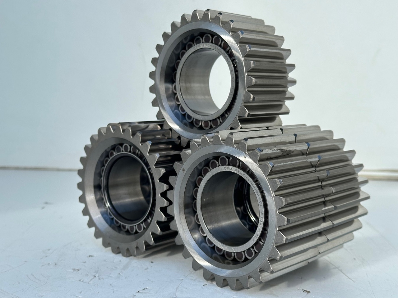 Liebherr Planetenrad ID-Nr.90205840. FAT350P126 - FAT350P138. R920 - R922 - R924 - R925 - R926 - R930 T. #90205840.11.11# - Transmisie pre Stavebné stroje: obrázok 1 Liebherr Planetenrad ID-Nr.90205840. FAT350P126 - FAT350P138. R920 - R922 - R924 - R925 - R926 - R930 T. #90205840.11.11# - Transmisie pre Stavebné stroje: obrázok 1