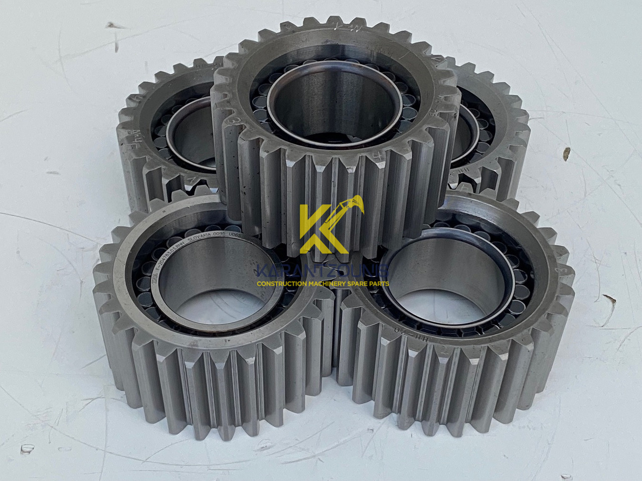 Liebherr Planetenrad ID-Nr.90205840. FAT350P126 - FAT350P138. R920 - R922 - R924 - R925 - R926 - R930 T. #PL24.02.2# - Koncový prevod pre Stavebné stroje: obrázok 1 Liebherr Planetenrad ID-Nr.90205840. FAT350P126 - FAT350P138. R920 - R922 - R924 - R925 - R926 - R930 T. #PL24.02.2# - Koncový prevod pre Stavebné stroje: obrázok 1