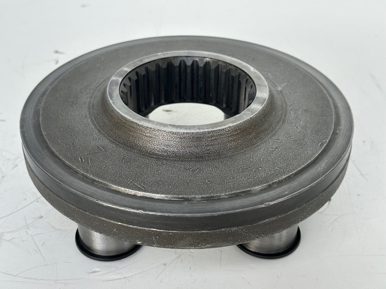 Liebherr Planetenträger ID-Nr.944306303 - ID-Nr.9443063. A924, A934, LH30, LH35, R906, R916, R922, R924, R926, R932, R934, R944. #k9079# - Prevodovka pre Stavebné stroje: obrázok 4 Liebherr Planetenträger ID-Nr.944306303 - ID-Nr.9443063. A924, A934, LH30, LH35, R906, R916, R922, R924, R926, R932, R934, R944. #k9079# - Prevodovka pre Stavebné stroje: obrázok 4