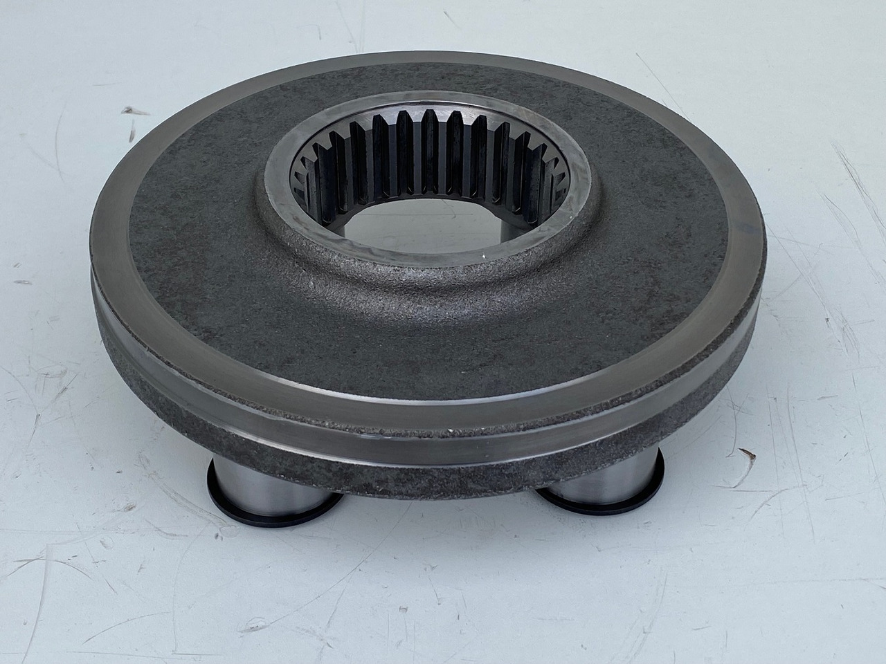 Liebherr Planetenträger ID-Nr.944306303 - ID-Nr.9443063. #PL0401.01# - Motor otoče pre Pásové rýpadlo: obrázok 4 Liebherr Planetenträger ID-Nr.944306303 - ID-Nr.9443063. #PL0401.01# - Motor otoče pre Pásové rýpadlo: obrázok 4