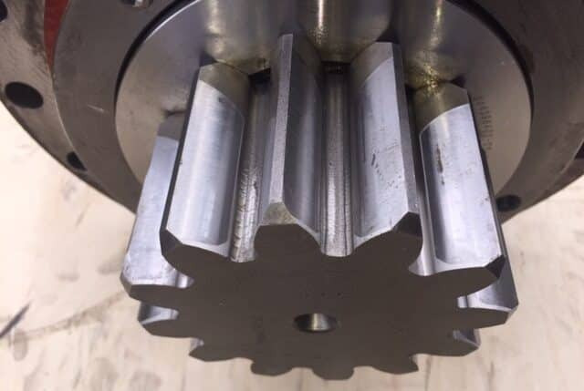 Motor otoče pre Pásové rýpadlo Liebherr Schwenkantrieb SAT250/278, ID-Nr.90017772 - ID-Nr.90017774 - ID-Nr.90209641.: obrázok 15 Motor otoče pre Pásové rýpadlo Liebherr Schwenkantrieb SAT250/278, ID-Nr.90017772 - ID-Nr.90017774 - ID-Nr.90209641.: obrázok 15