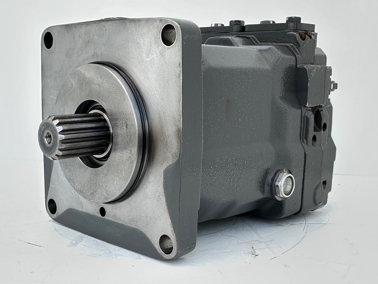 Linde Verstellmotor-Axialkolbenmotor Typ:HMV210-02 2532. #HMV210-02.2532# - Hydraulický motor: obrázok 3 Linde Verstellmotor-Axialkolbenmotor Typ:HMV210-02 2532. #HMV210-02.2532# - Hydraulický motor: obrázok 3