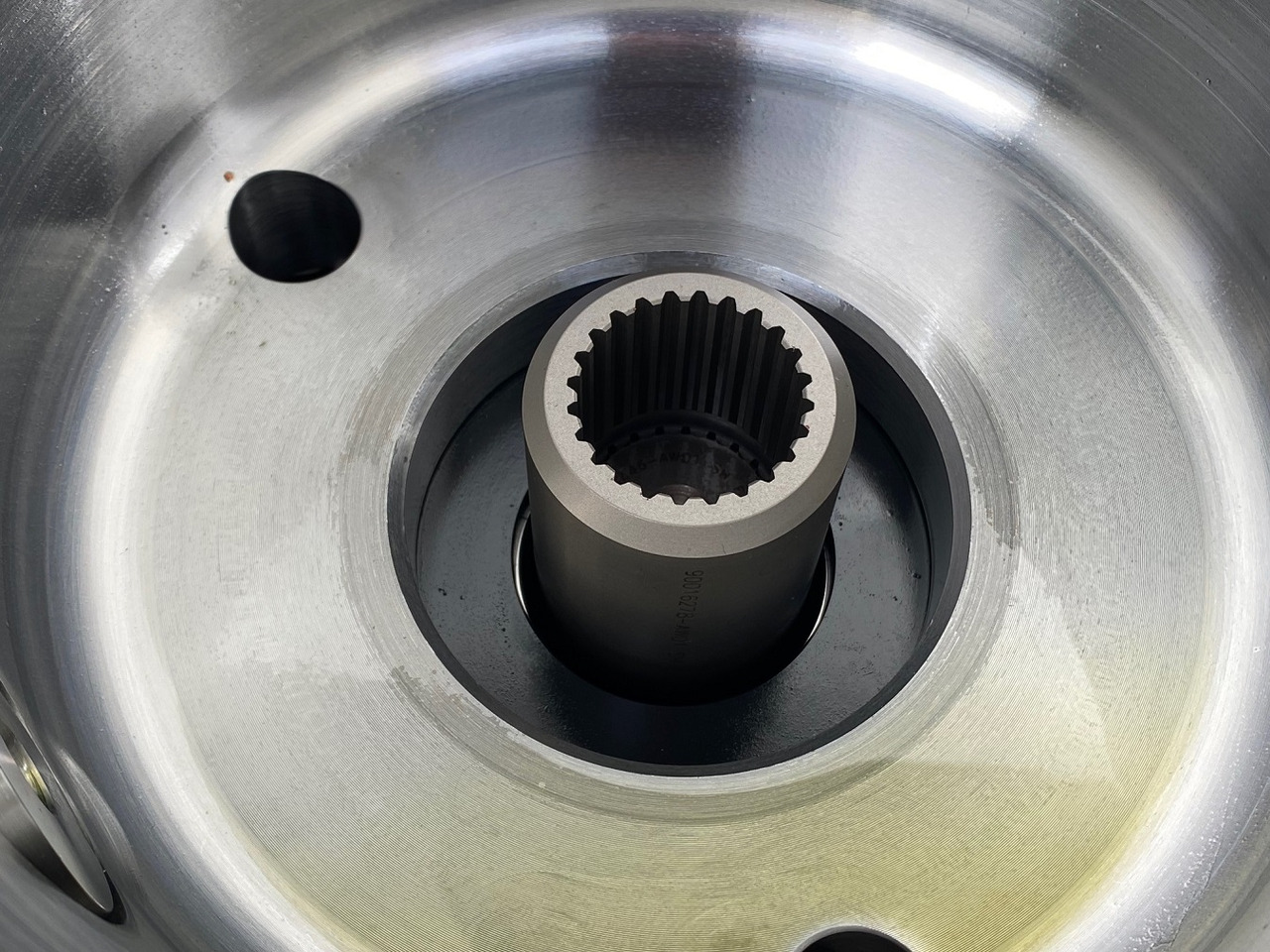 Koncový prevod pre Stavebné stroje Original Liebherr Fahrantrieb Typ: FAT350P138 mit ID-Nr.90216427 - ID-Nr.90216428 - ID-Nr.90216429. LO1926, LOS926, R922, R924, R926, R930. #90216428.3064#: obrázok 7 Koncový prevod pre Stavebné stroje Original Liebherr Fahrantrieb Typ: FAT350P138 mit ID-Nr.90216427 - ID-Nr.90216428 - ID-Nr.90216429. LO1926, LOS926, R922, R924, R926, R930. #90216428.3064#: obrázok 7