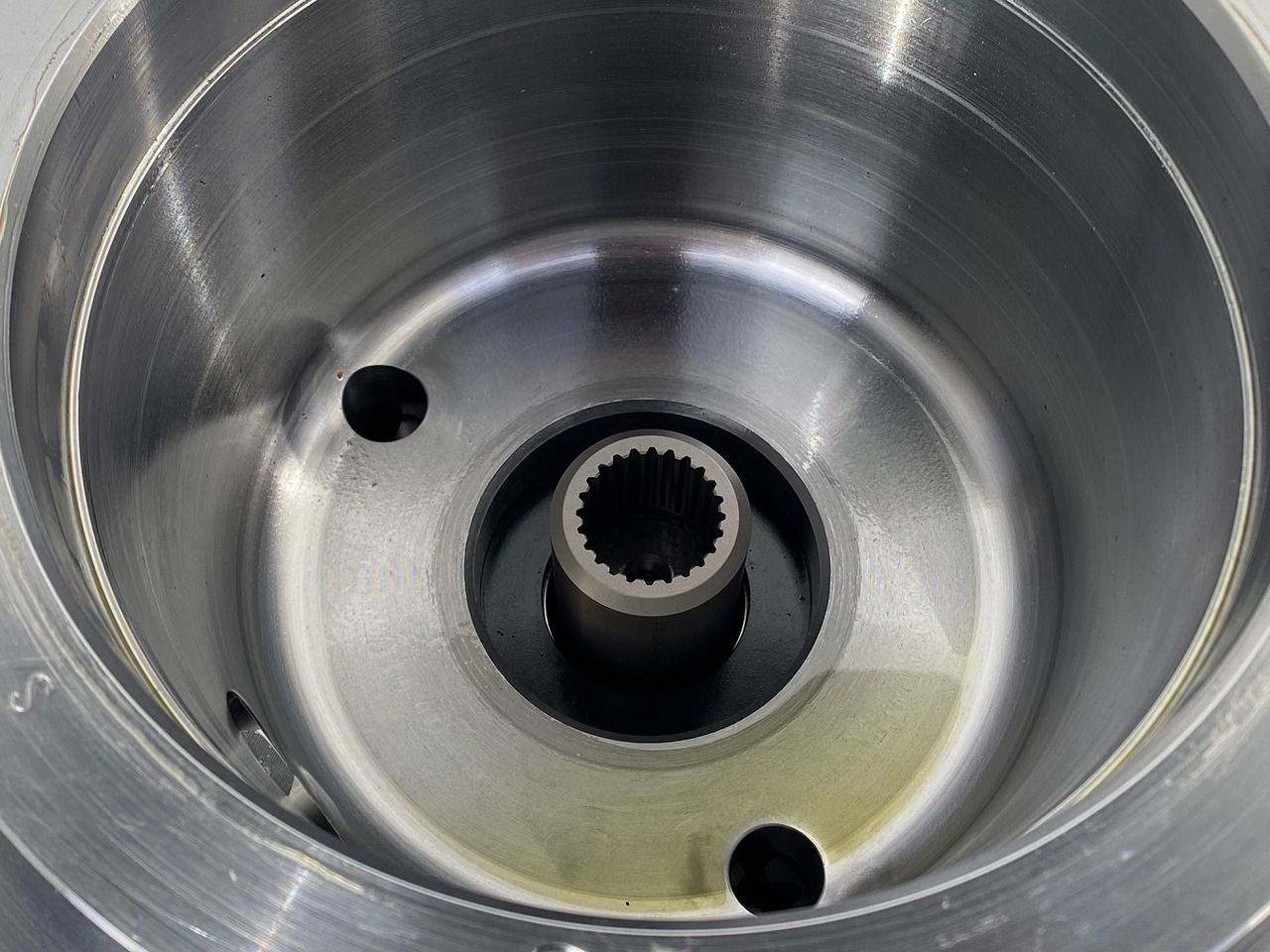 Koncový prevod pre Stavebné stroje Original Liebherr Fahrantrieb Typ: FAT350P138 mit ID-Nr.90216427 - ID-Nr.90216428 - ID-Nr.90216429. LO1926, LOS926, R922, R924, R926, R930. #90216428.3064#: obrázok 6 Koncový prevod pre Stavebné stroje Original Liebherr Fahrantrieb Typ: FAT350P138 mit ID-Nr.90216427 - ID-Nr.90216428 - ID-Nr.90216429. LO1926, LOS926, R922, R924, R926, R930. #90216428.3064#: obrázok 6