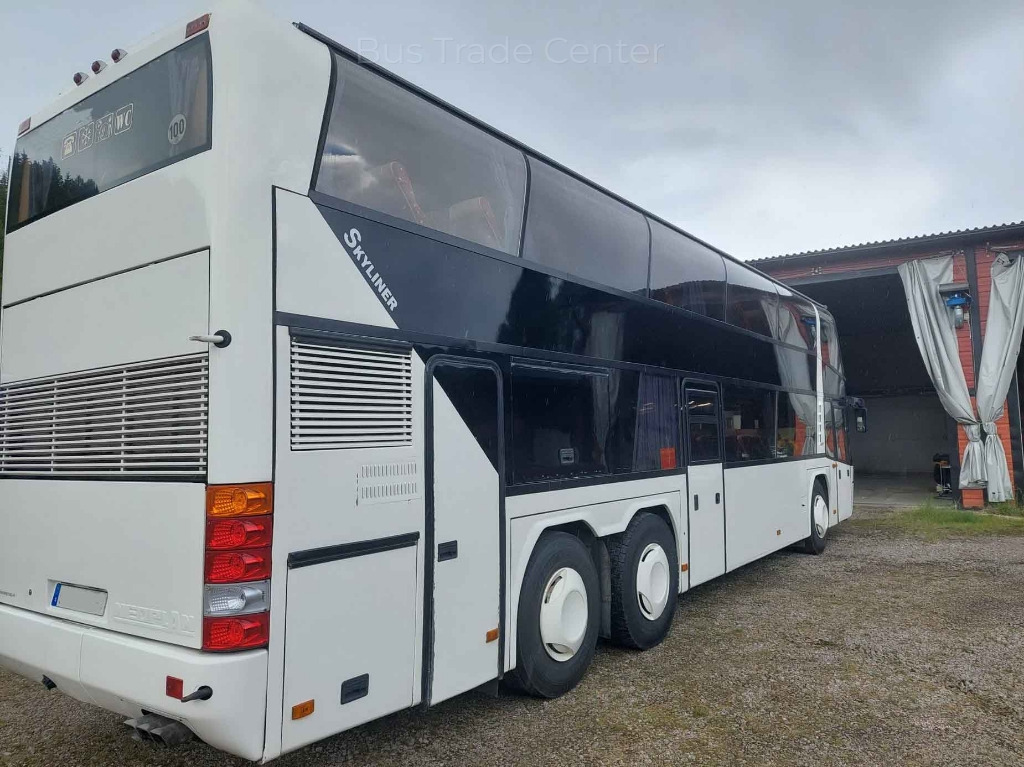 NEOPLAN Skyliner N122/3 - Autokar: obrázok 3 NEOPLAN Skyliner N122/3 - Autokar: obrázok 3