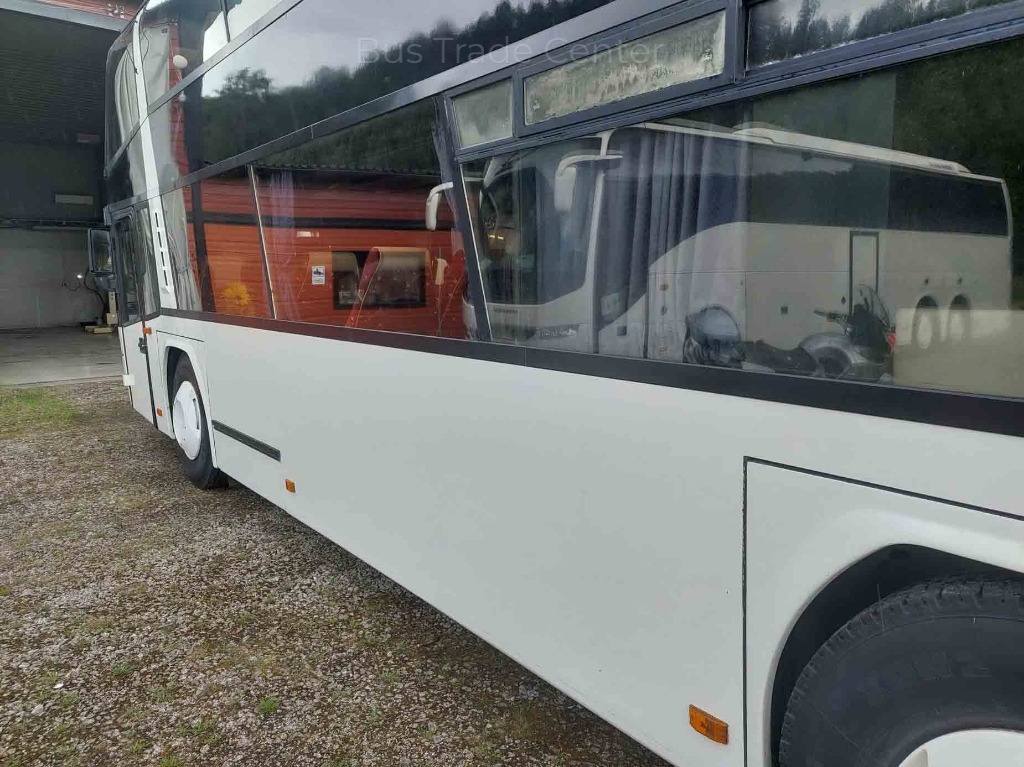 NEOPLAN Skyliner N122/3 - Autokar: obrázok 4 NEOPLAN Skyliner N122/3 - Autokar: obrázok 4