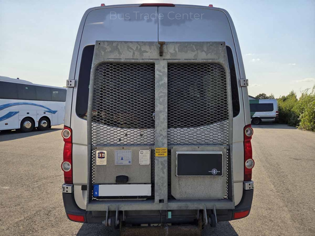 VOLKSWAGEN Crafter 50 LR // 2 units with lift - Minibus, Mikrobus: obrázok 3 VOLKSWAGEN Crafter 50 LR // 2 units with lift - Minibus, Mikrobus: obrázok 3