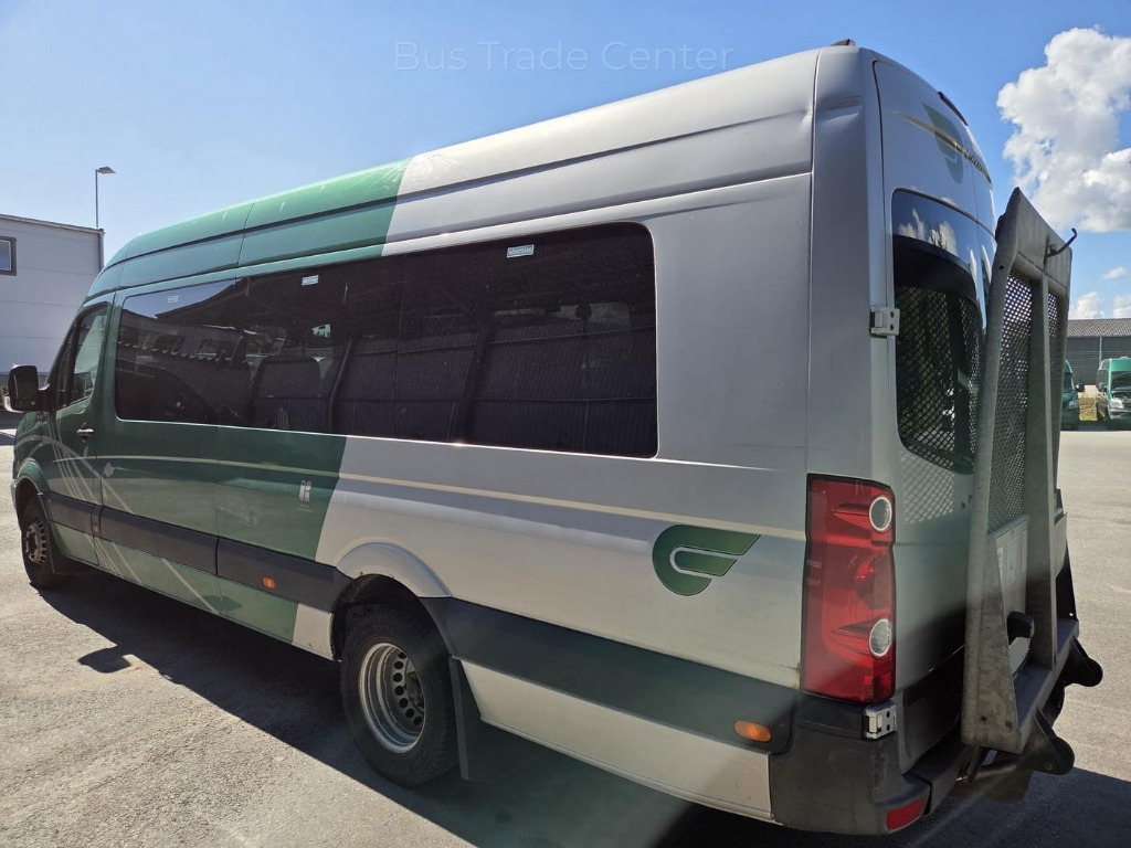 VOLKSWAGEN Crafter 50 LR // 3 units with lift - Minibus, Mikrobus: obrázok 3 VOLKSWAGEN Crafter 50 LR // 3 units with lift - Minibus, Mikrobus: obrázok 3