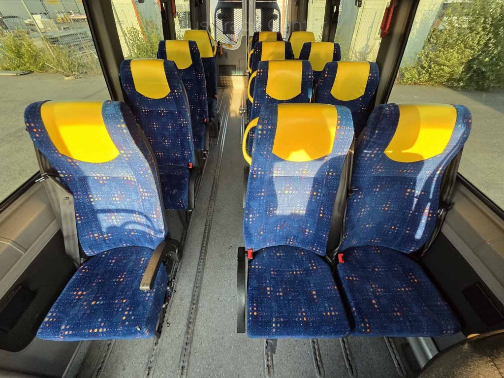 Minibus, Mikrobus VOLKSWAGEN Crafter 50 LR // 3 units with lift: obrázok 6 Minibus, Mikrobus VOLKSWAGEN Crafter 50 LR // 3 units with lift: obrázok 6