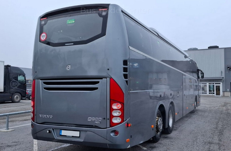 VOLVO 9900 HD NL B11R - Autokar: obrázok 2 VOLVO 9900 HD NL B11R - Autokar: obrázok 2