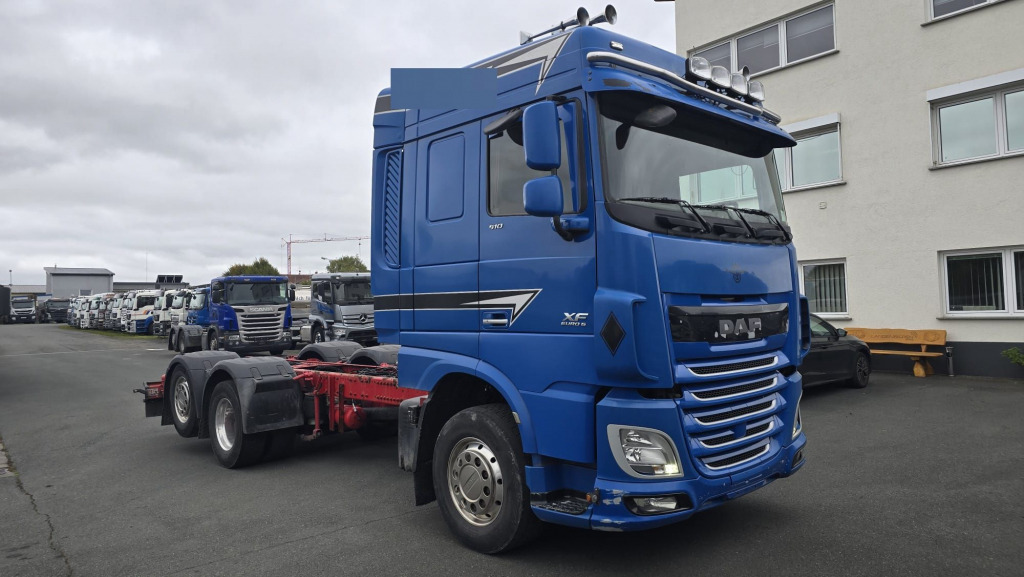 Podvozek s kabinou DAF XF 510 FAN 6x2  (Nr. 6185): obrázok 7 Podvozek s kabinou DAF XF 510 FAN 6x2  (Nr. 6185): obrázok 7