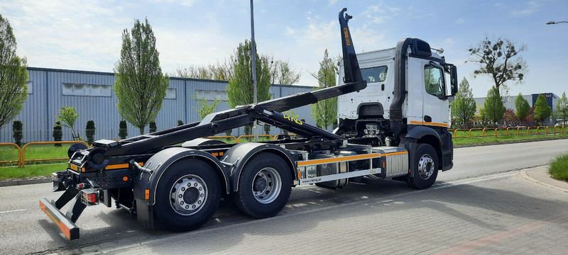 Mercedes-Benz Actros 2542 KING HZ-20R - Hákový nosič kontajnerov: obrázok 3 Mercedes-Benz Actros 2542 KING HZ-20R - Hákový nosič kontajnerov: obrázok 3