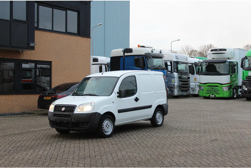 Fiat Doblò Cargo * manual * - Automobil: obrázok 1 Fiat Doblò Cargo * manual * - Automobil: obrázok 1