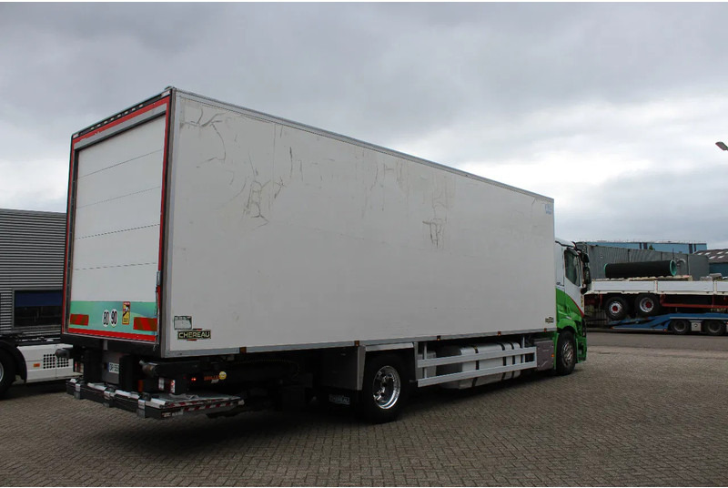 Renault T430 * RETARDER * 4X2 * THERMO KING T-1200R * - Chladirenské nákladné vozidlo: obrázok 3 Renault T430 * RETARDER * 4X2 * THERMO KING T-1200R * - Chladirenské nákladné vozidlo: obrázok 3